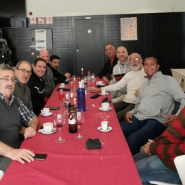 NUESTROS RBITROS SE VAN DE ALMUERZO